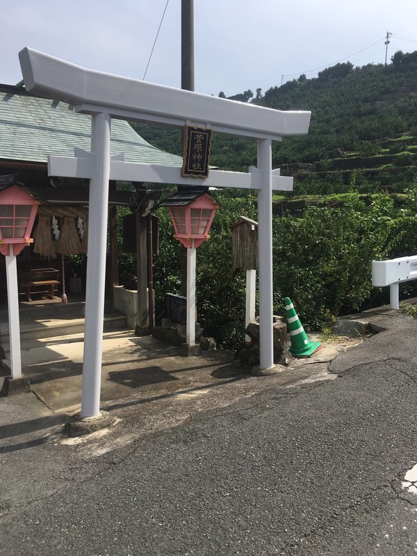 熊本市西区河内公民館　屋根遮熱塗装工事　鳥居塗装サムネイル