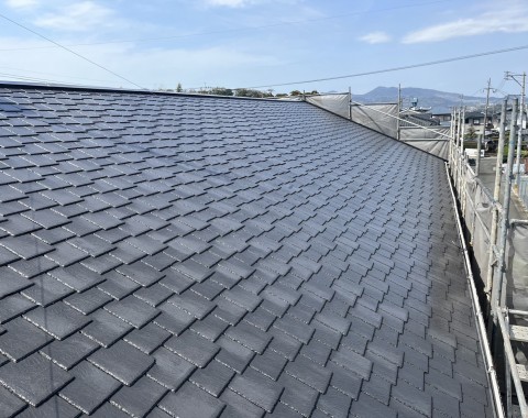 熊本北区 アパート 屋根外壁塗装工事 屋根の下塗り